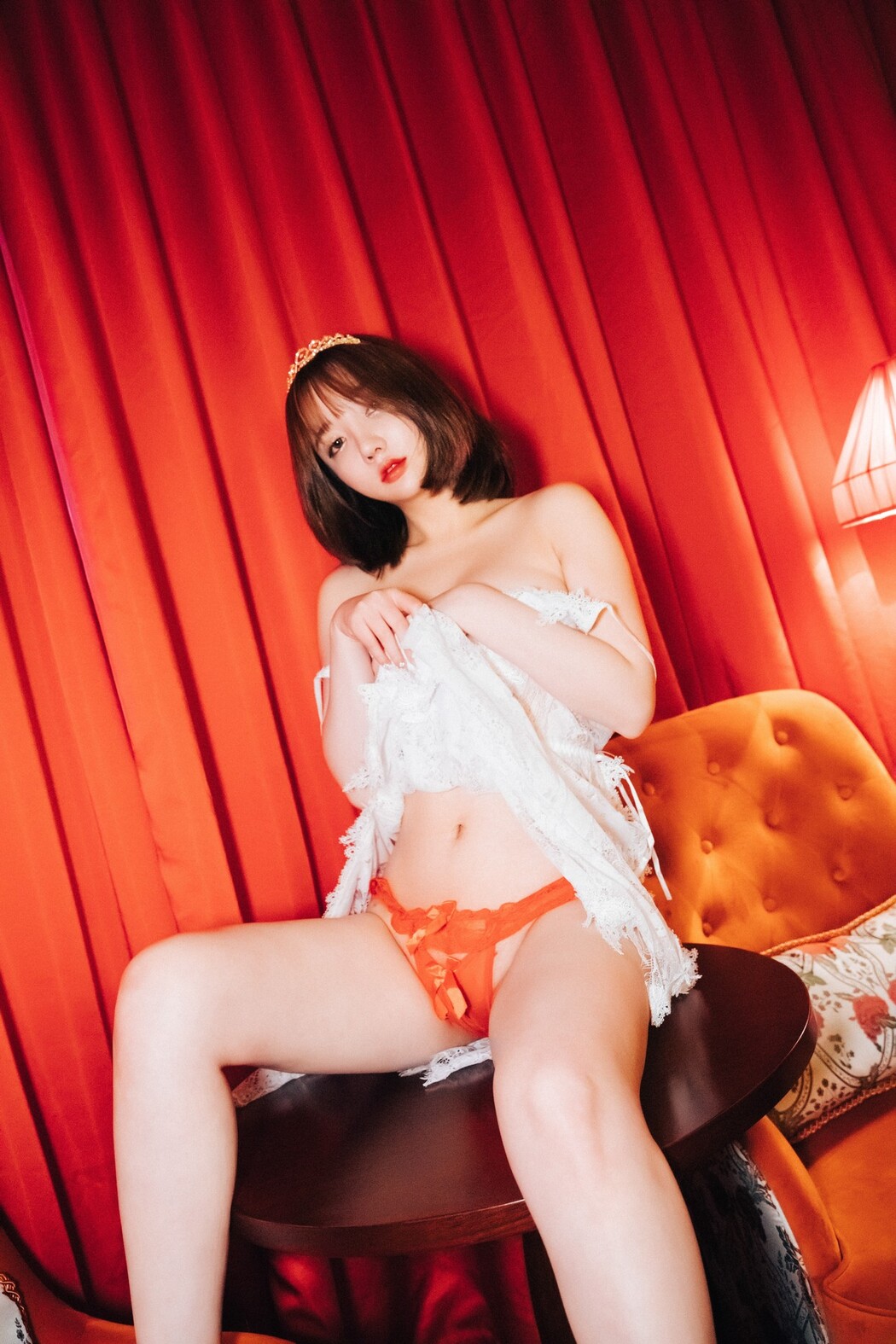 Son Yeeun 손예은, [Loozy] Halloqueen (S.Ver) Set.01