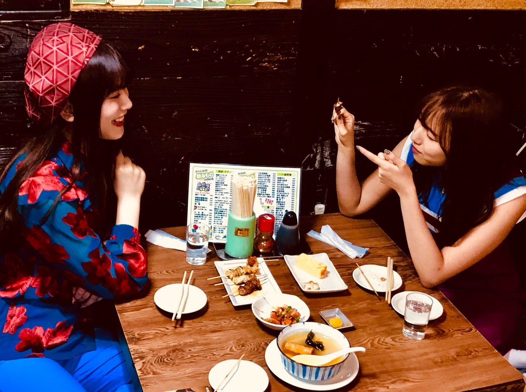 Junna Ito 伊藤純奈, Mai Shinuchi 新内眞衣, BRODY 2019 No.06 (ブロディ 2019年6月号)