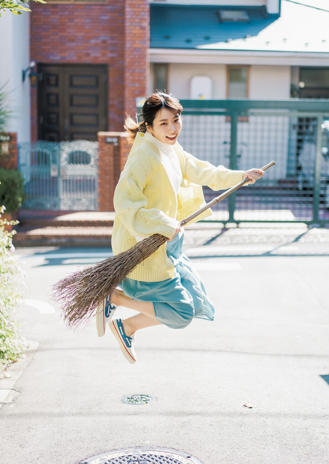 Rin Kataoka 片岡凜, Young Jump 2023 No.01 (ヤングジャンプ 2023年01号)