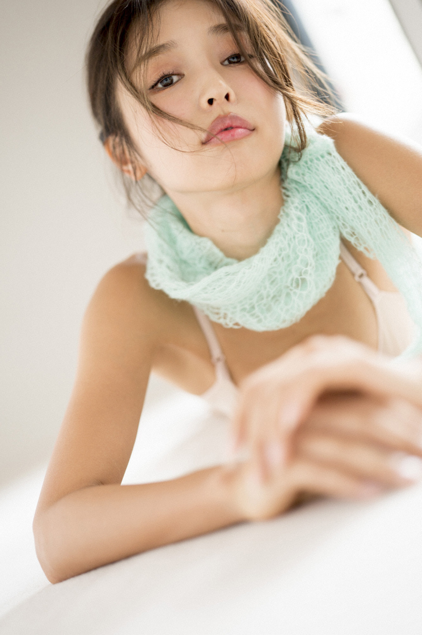 Hitomi Kaji 加治ひとみ, [WPB-net] EX766 「Can I Kiss You」 Set.02