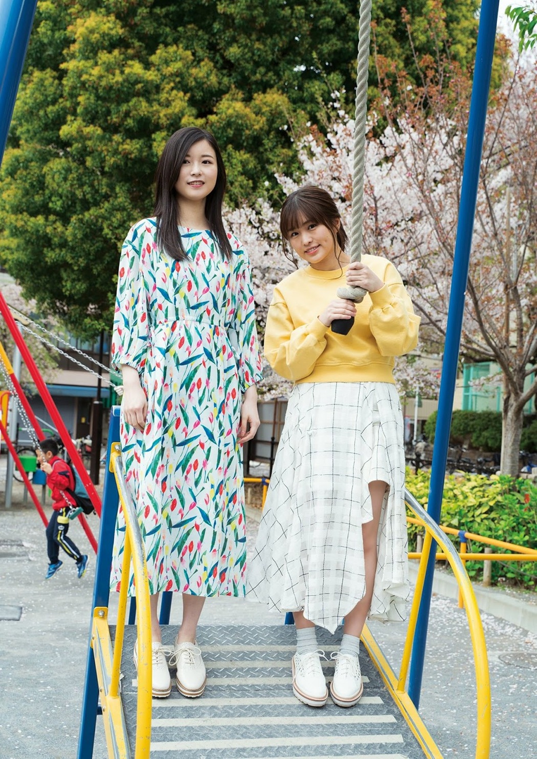 Karin Ito 伊藤かりん, Kotoko Sasaki 佐々木琴子, BRODY 2019 No.06 (ブロディ 2019年6月号) Cover Photo