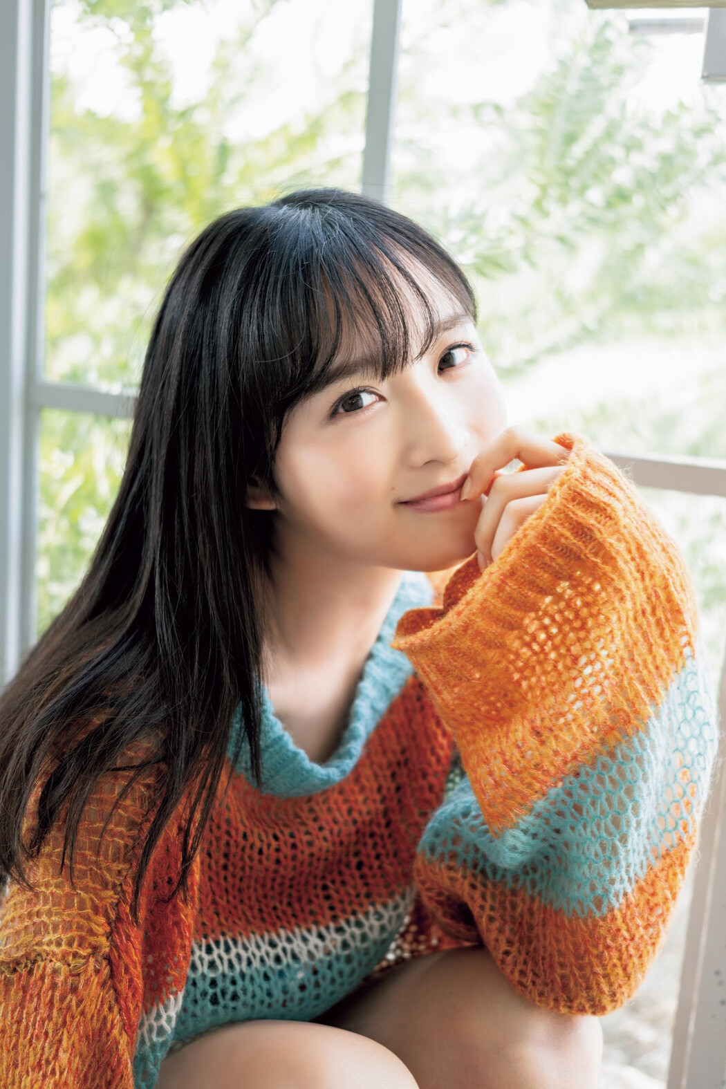 Yui Oguri 小栗有以, Shonen Magazine 2023 No.01 (週刊少年マガジン 2023年1号)