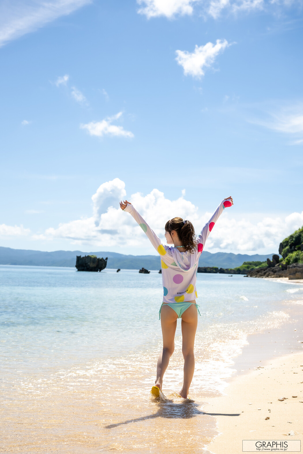 MIRU みる, [Graphis] Gals 「Brilliance」 Vol.01