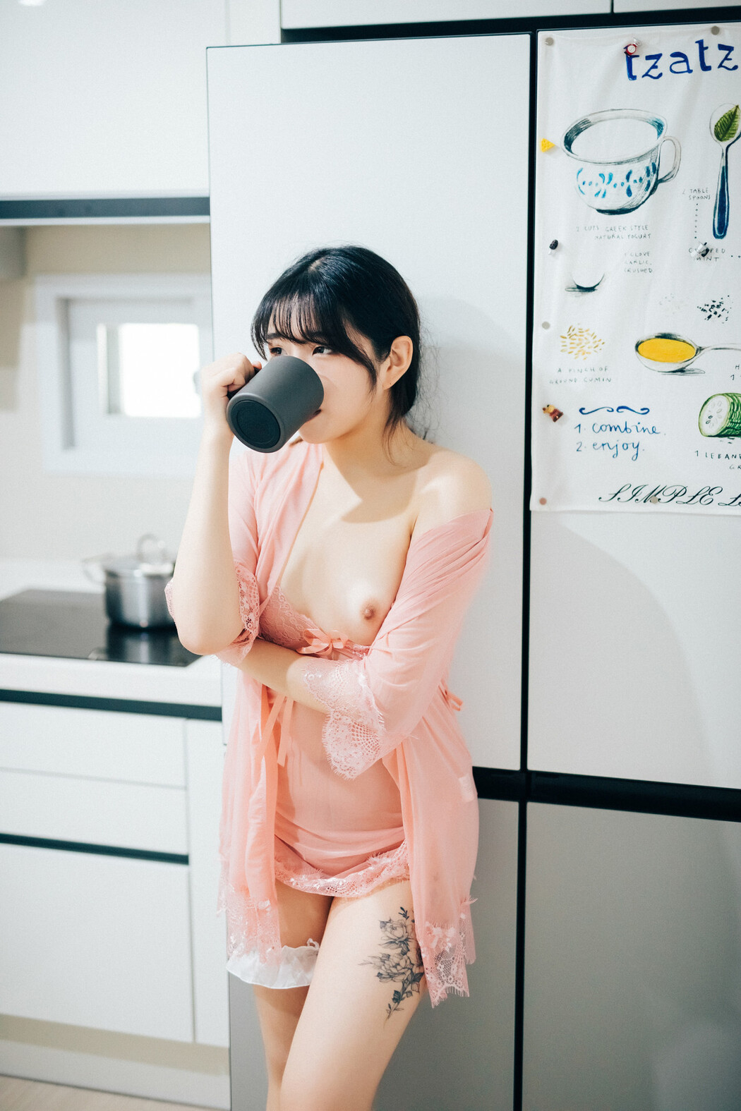 Sonson 손손, [Loozy] Date at home (+S Ver) Set.02