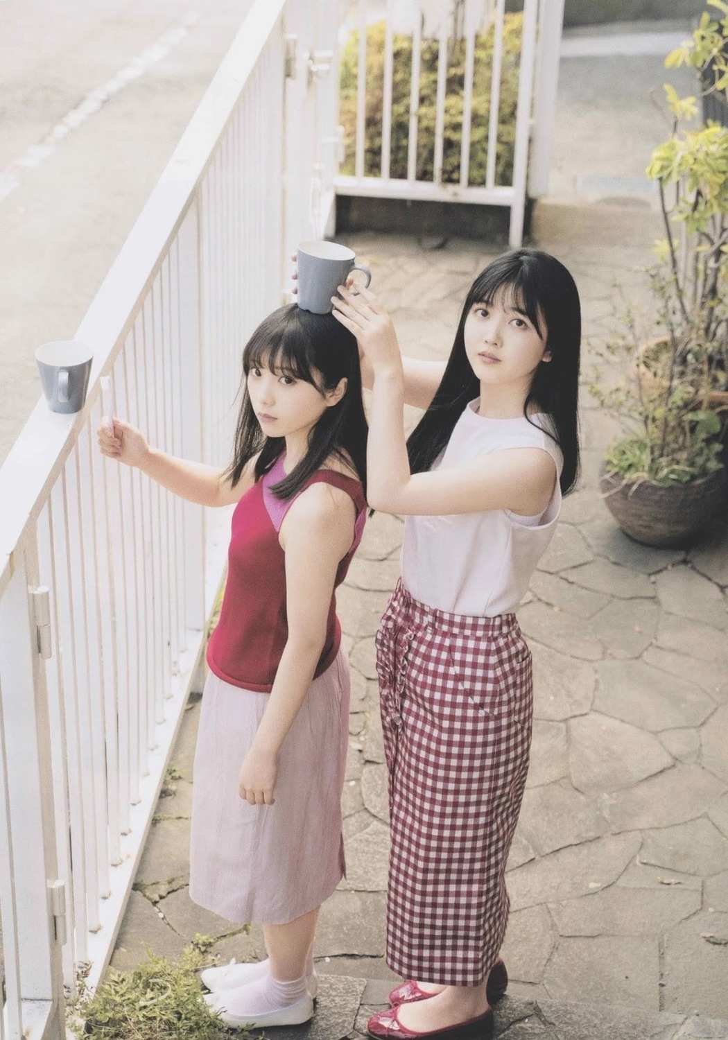 Shiori Kubo 久保史緒里, Yuki Yoda 与田祐希, B.L.T. 2019.06 (ビー・エル・ティー 2019年6月号)