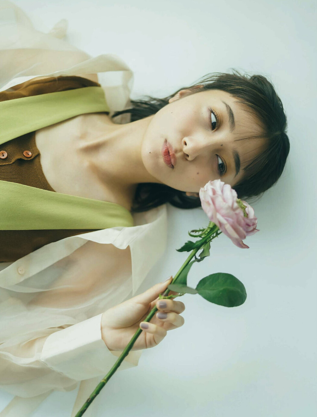 Kako Kondo 近藤夏子, FLASH 2023.01.03 (フラッシュ 2023年1月3日号)