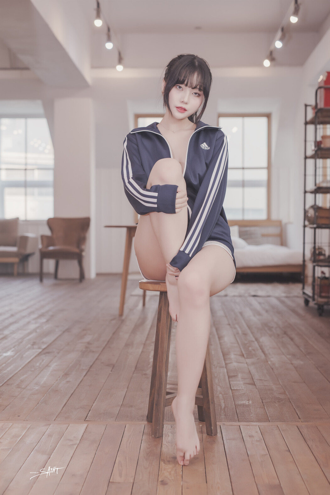 Yuna 유나, [SAINT Photolife] Love On Top