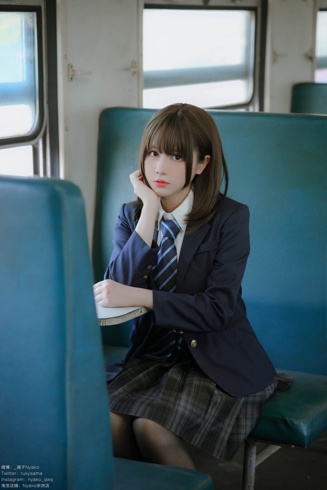Cosplay Nyako喵子 火车JK制服