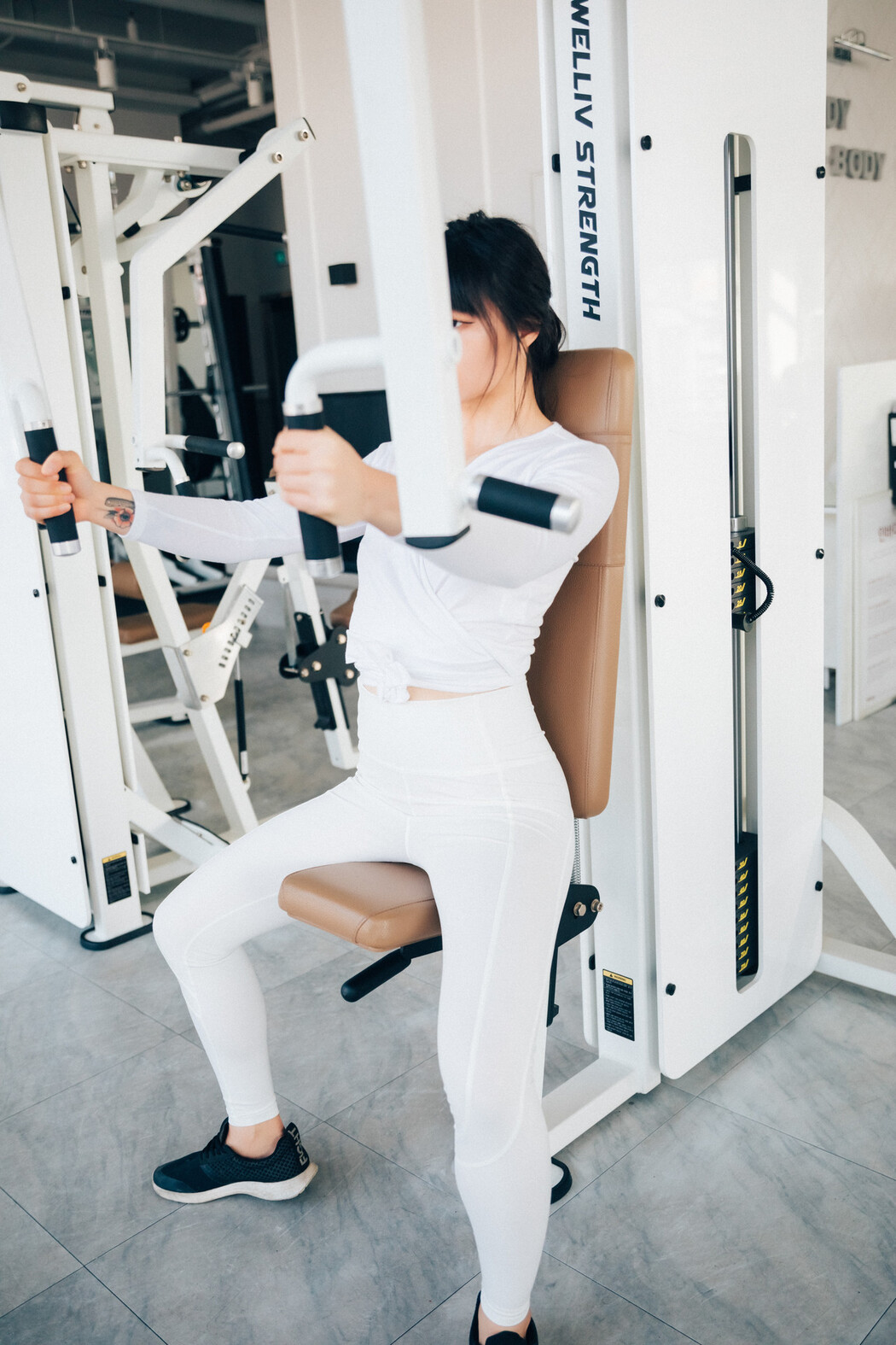 Kissme [Loozy] Strip Fitness Set.01