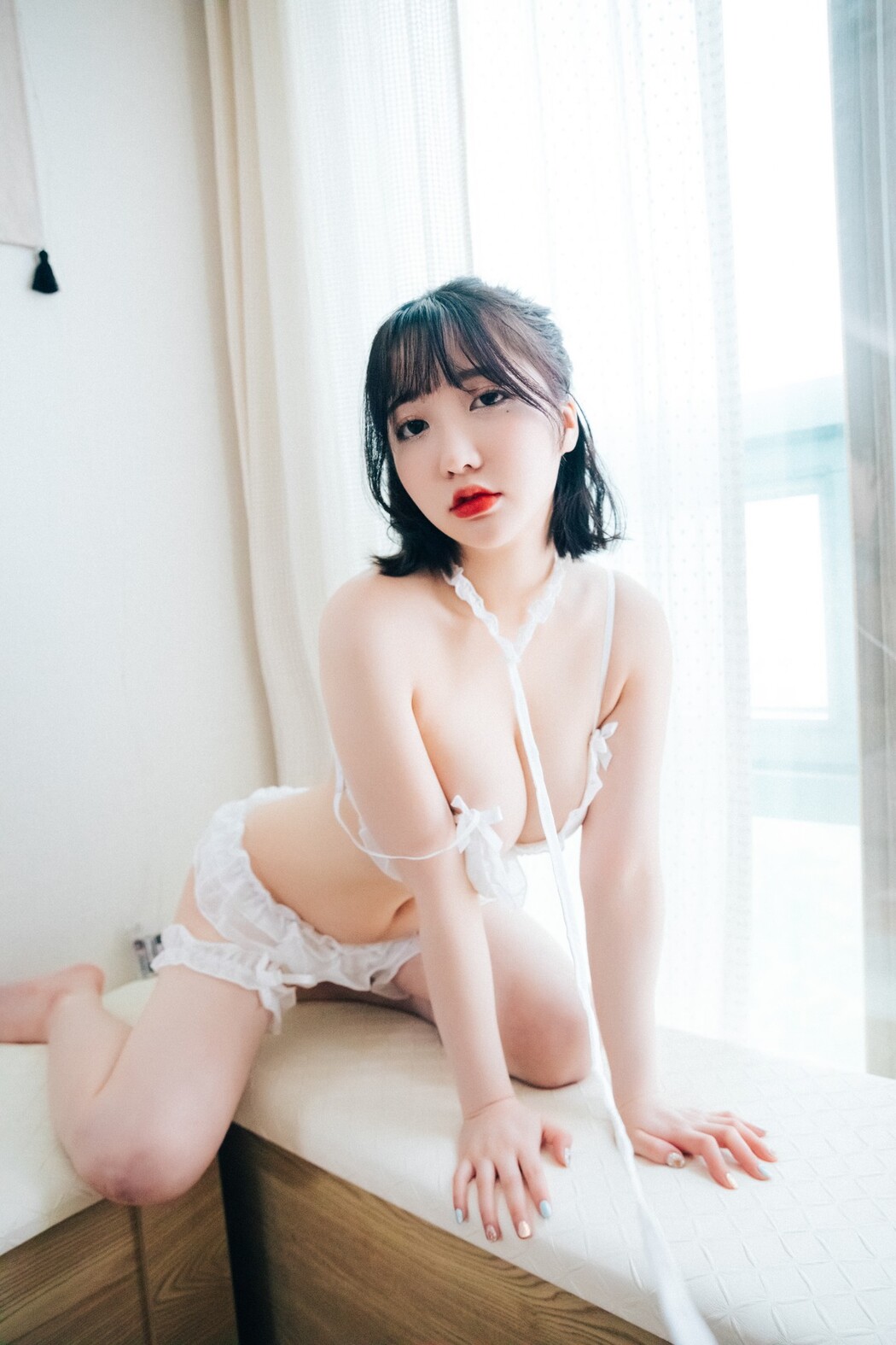 Son Yeeun 손예은, [Loozy] Cream Party (+S.Ver) Set.02