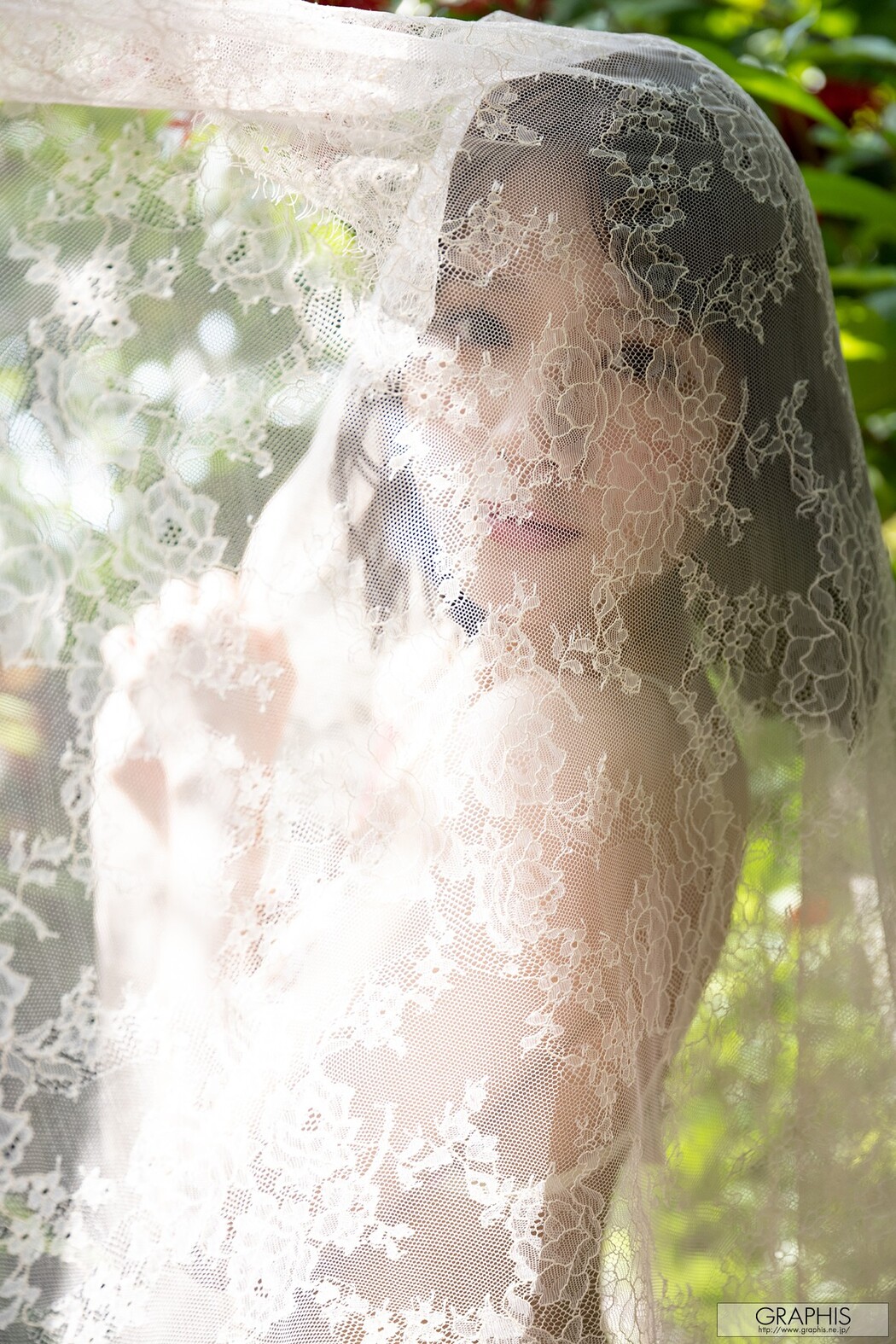 Nanami Ogura 小倉七海, [Graphis] Gals 「Precious Stone」 Vol.04 Cover Photo