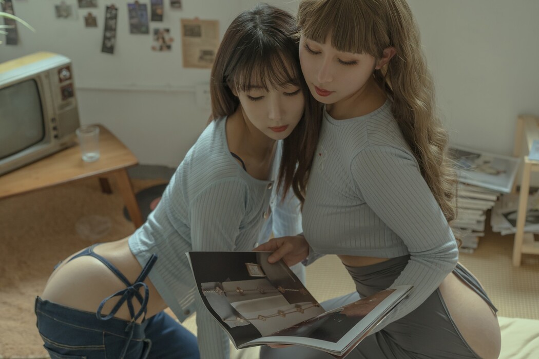Cosplay 云溪溪 奶桃 日系百合