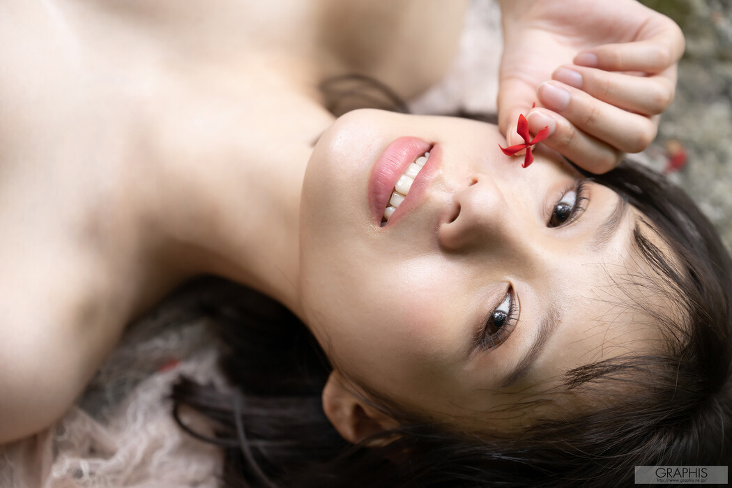 Nanami Ogura 小倉七海, [Graphis] Gals 「Precious Stone」 Vol.04