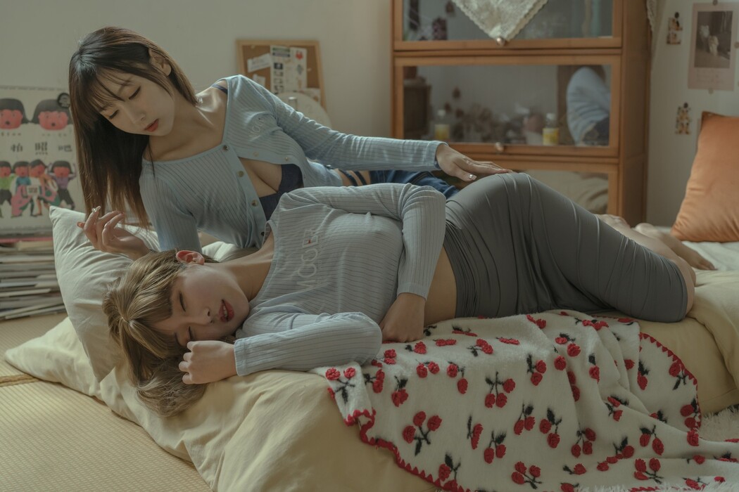 Cosplay 云溪溪 奶桃 日系百合