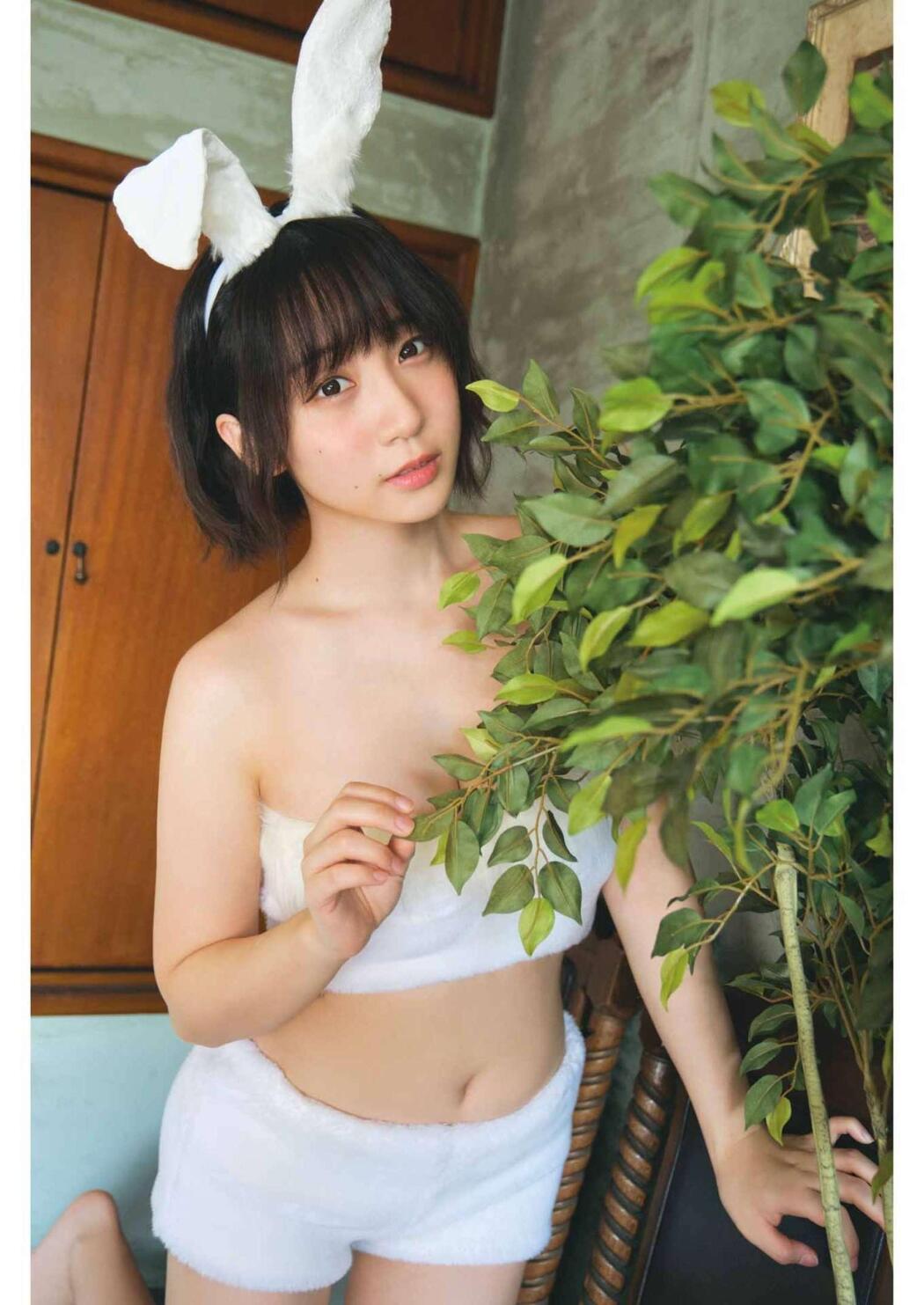 Moe Iori 伊織もえ, Young Gangan 2023 No.02 (ヤングガンガン 2023年2号)