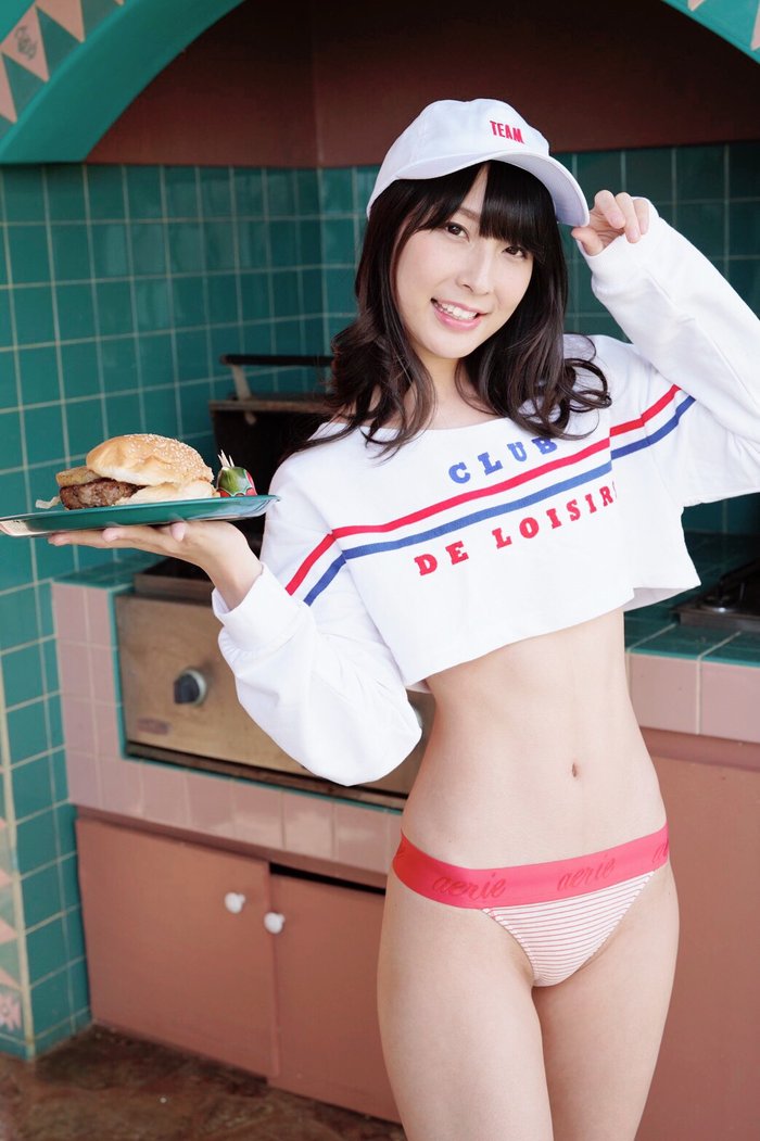 Aya Kawasaki 川崎あや, Big Comic Spirits 2019 No.23 (ビッグコミックスピリッツ 2019年23号)