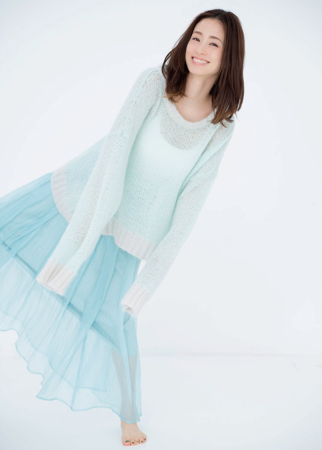 Aya Ueto 上戸彩, FLASH 2023.01.24 (フラッシュ 2023年1月24日号)