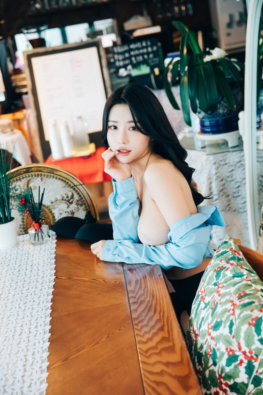 YeonYu 연유, [Loozy] First play (+S.Ver) Set.01