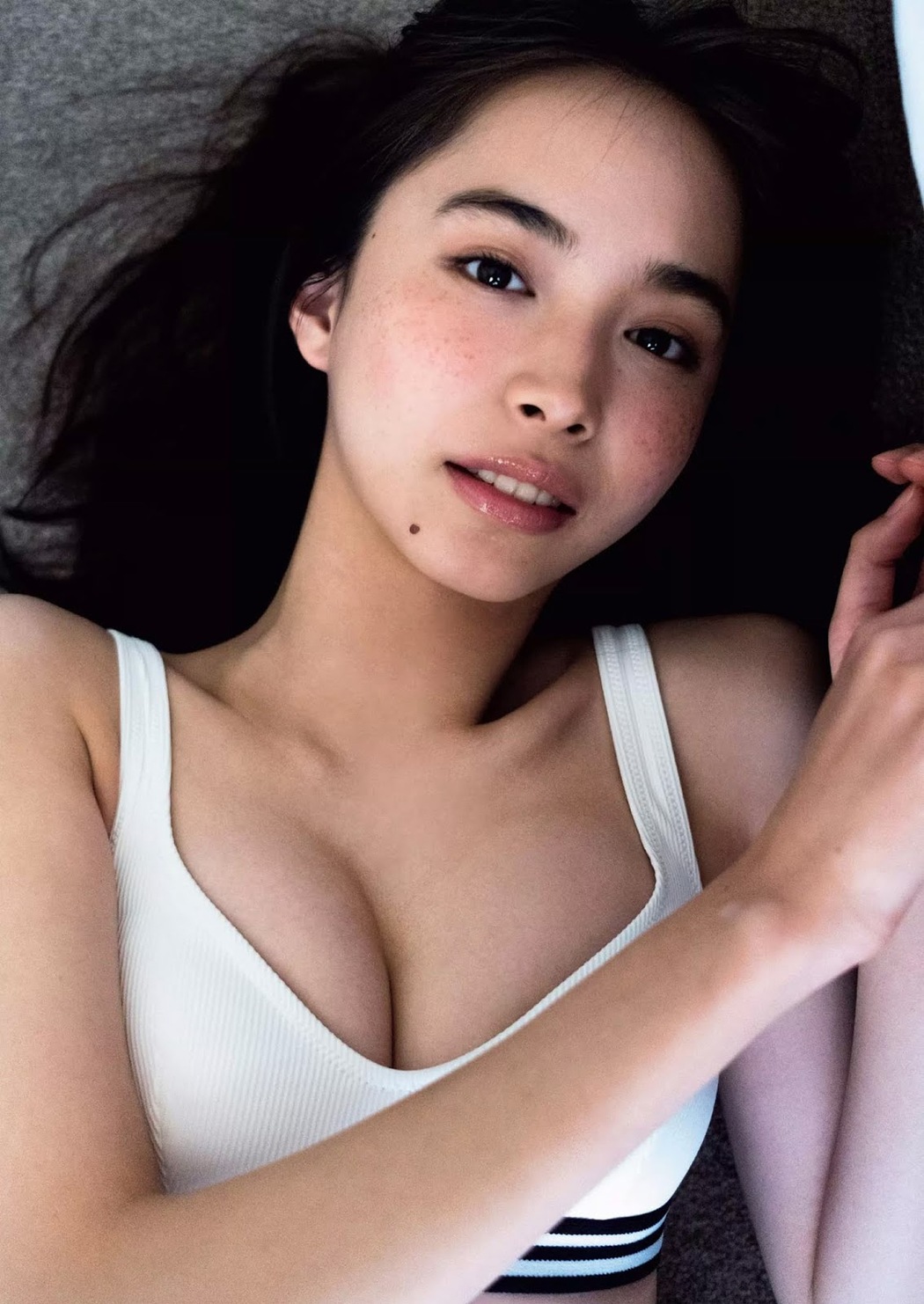 Hiroe Igeta 井桁弘恵, Weekly Playboy 2019 No.20 (週刊プレイボーイ 2019年20号)