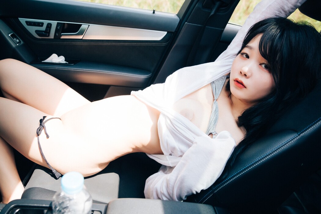 ZIA.Kwon 권지아, [Loozy] XXX Trip Set.01