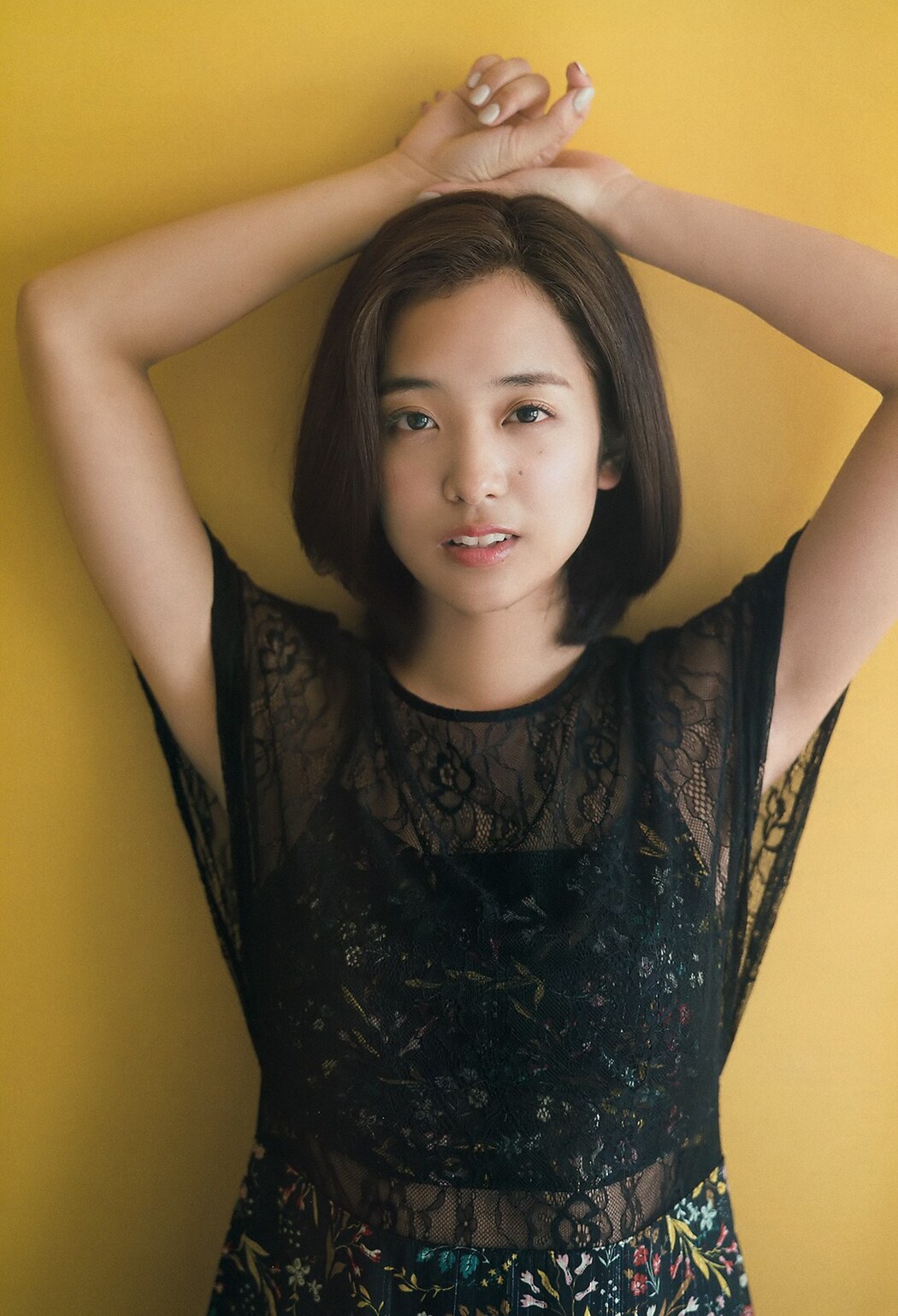 Honoka Kawanishi 河西歩果, Big Comic Spirits 2019 No.25 (ビッグコミックスピリッツ 2019年25号)