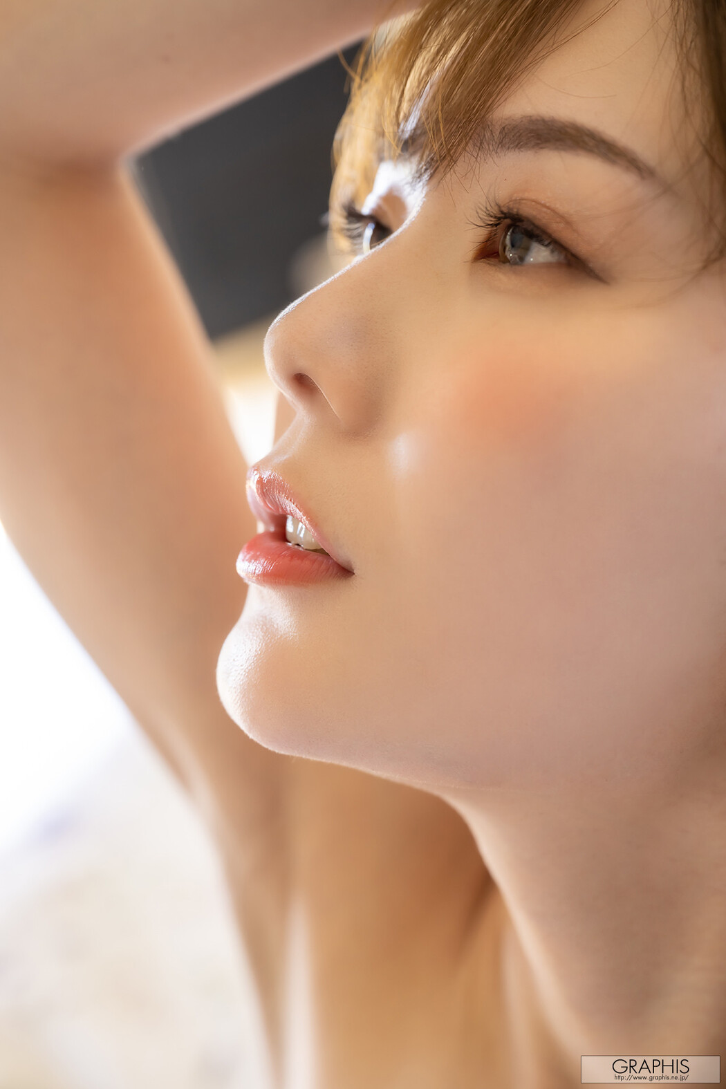 MIRU みる, [Graphis] Gals 「Brilliance」 Vol.04