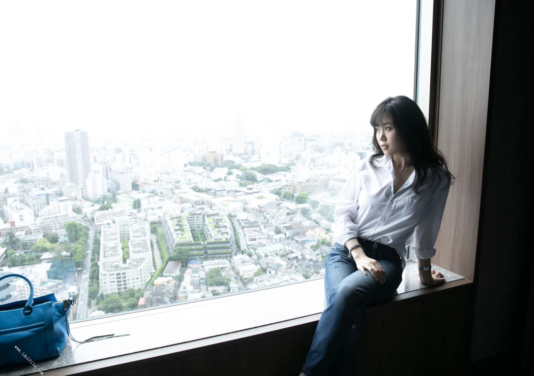 HARUKA バズーカ, ＦＲＩＤＡＹデジタル写真集 「最高級のカラダ、乱れる。ｖｏｌ．１」 Set.02 Cover Photo