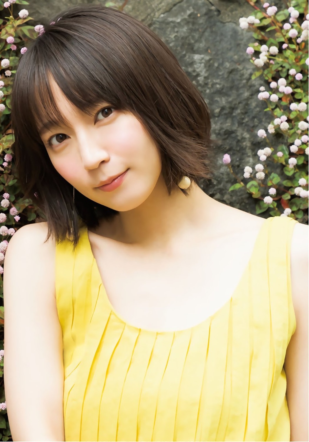 Riho Yoshioka 吉冈里帆, Shonen Magazine 2019 No.26 (少年マガジン 2019年26号)