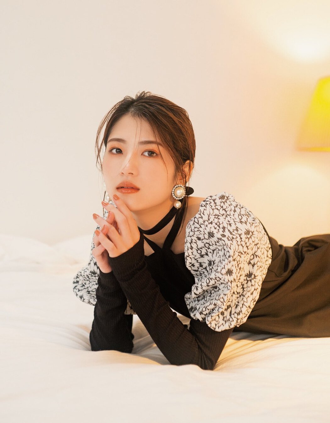 Yumi Wakatsuki 若月佑美, Weekly SPA! 2023.02.07 (週刊SPA! 2023年2月7日号)