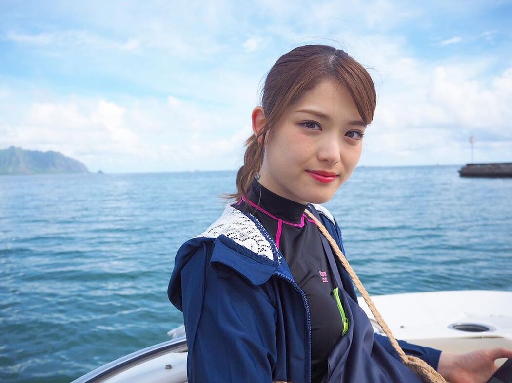 Mai Shiraishi 白石麻衣, Sayuri Matsumura 松村沙友理, FLASH 2019.10.22-29 (フラッシュ 2019年10月22-29日号)