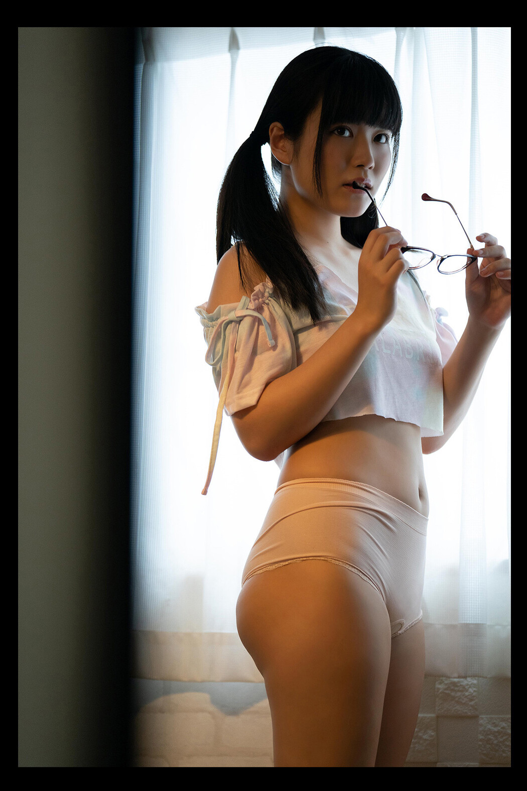 Umi Shinonome 東雲うみ, FLASHデジタル写真集 プライベート観撮 Set.02