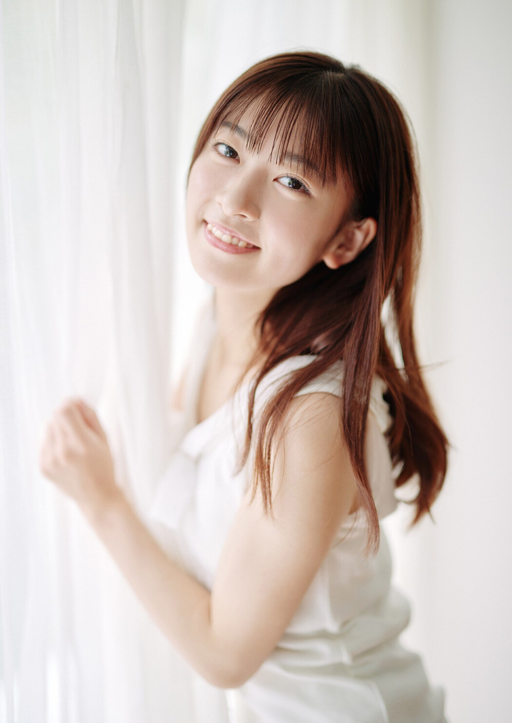 Nozomi Suzuhara 鈴原希実, Young Jump 2023 No.10 (ヤングジャンプ 2023年10号)