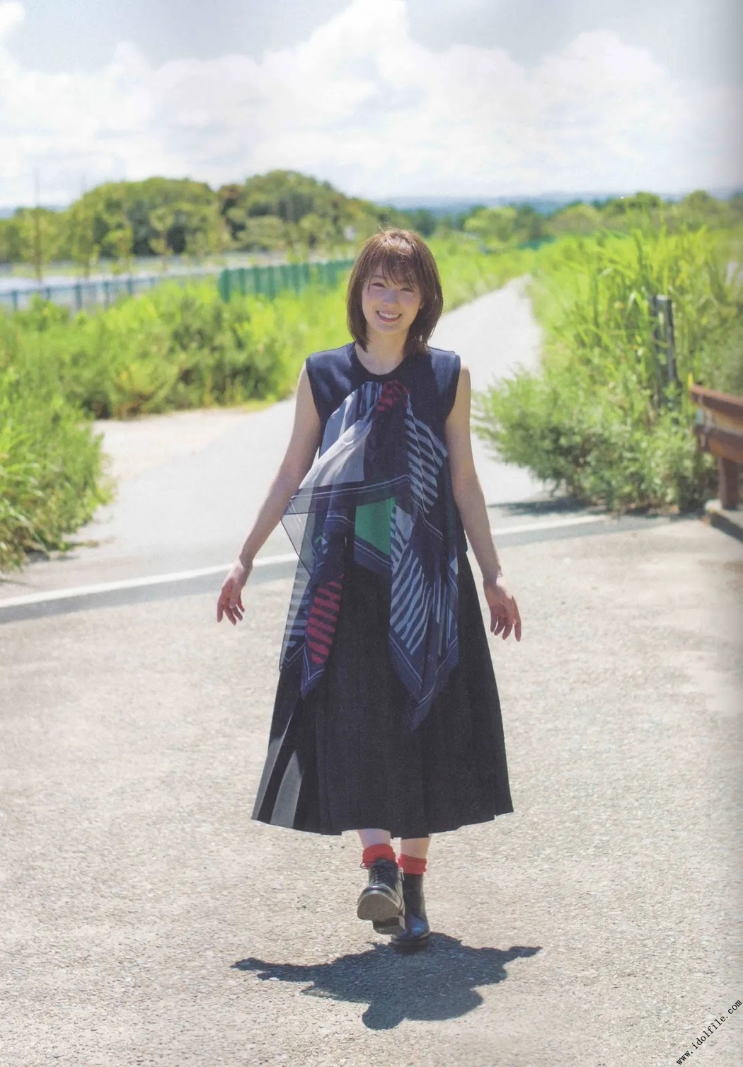 Kazumi Takayama 高山一実, B.L.T. 2019.11 (ビー・エル・ティー 2019年11月号)