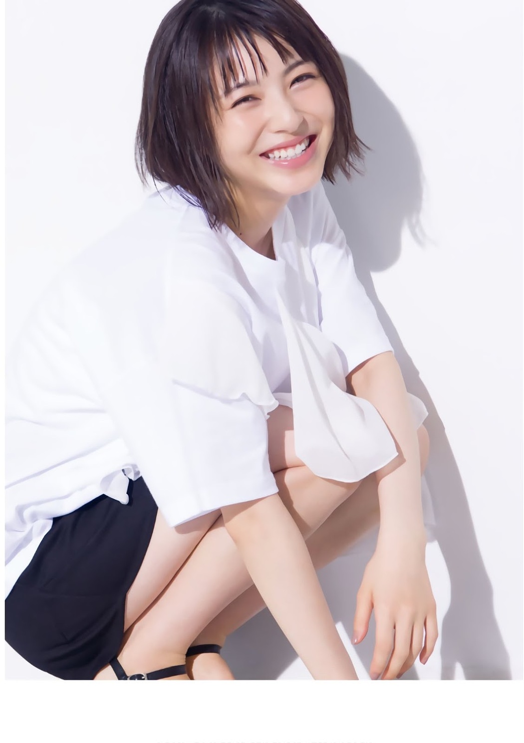 Minami Hamabe 浜辺美波, Shonen Magazine 2019 No.34 (少年マガジン 2019年34号)