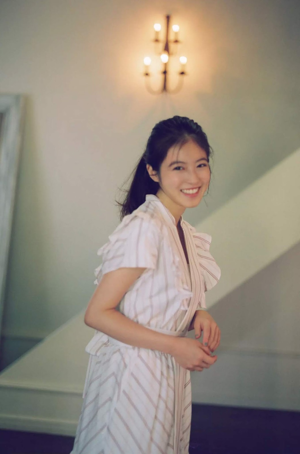 Mio Imada 今田美桜, FLASH 2019.08.20-27 (フラッシュ 2019年8月20-27日号)