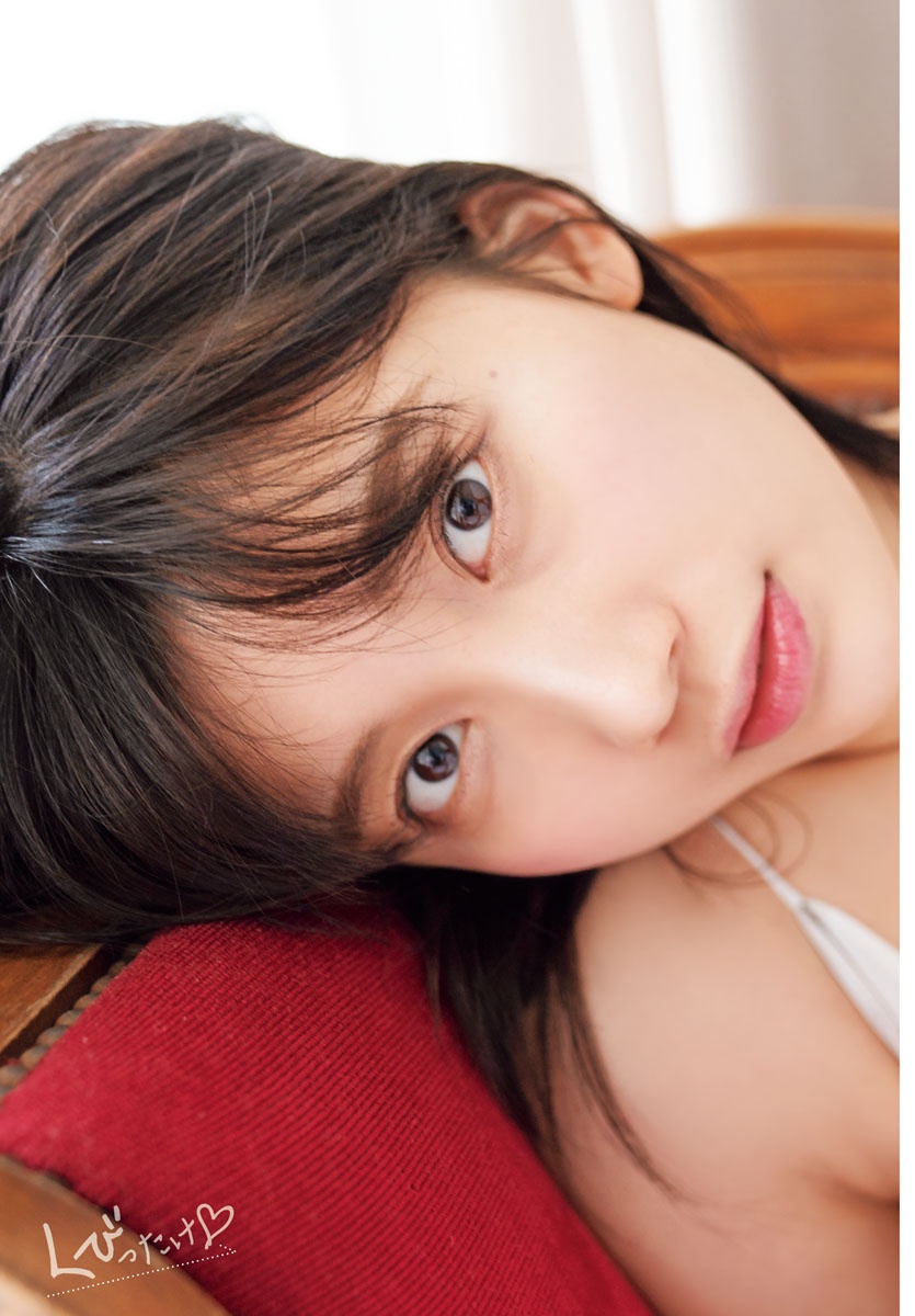 Yuka Ogura 小倉優香, Shonen Champion 2019 No.01 (少年チャンピオン 2019年1号)