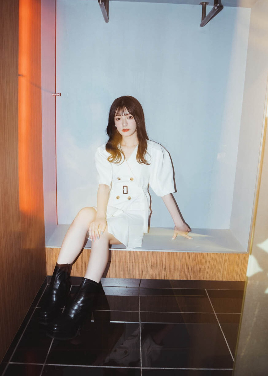 Rena Miyashita 宮下玲奈, #Escape 写真集 Set.04 Cover Photo