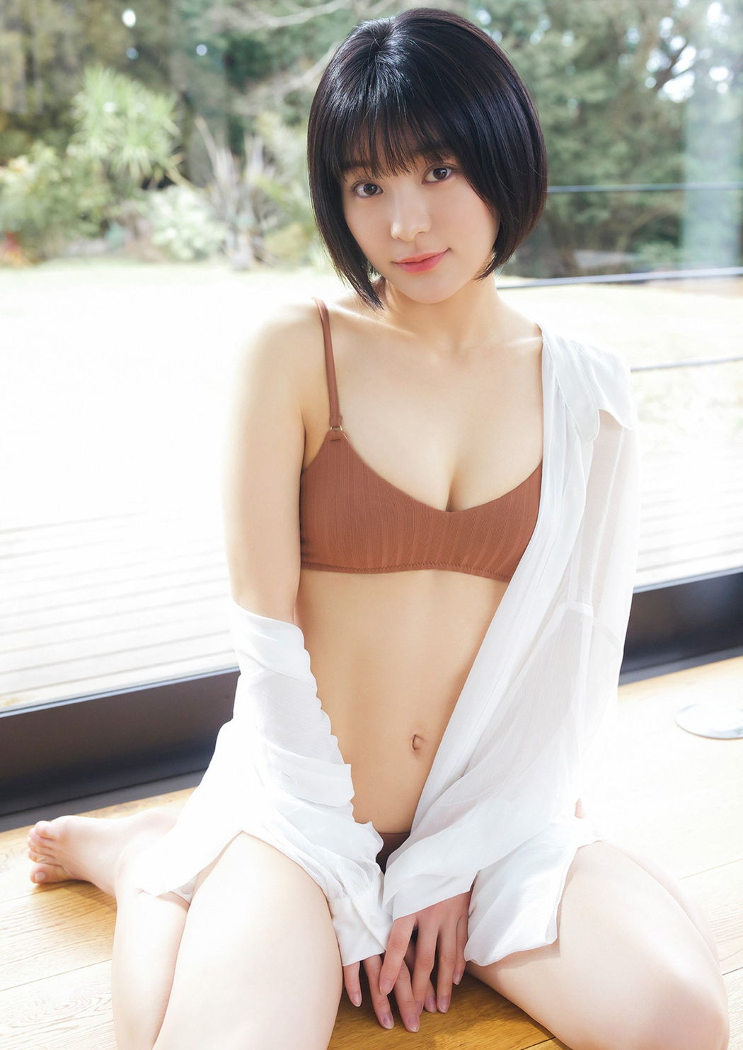 Momoko Arata 新田桃子, Young Jump 2023 No.13 (ヤングジャンプ 2023年13号)