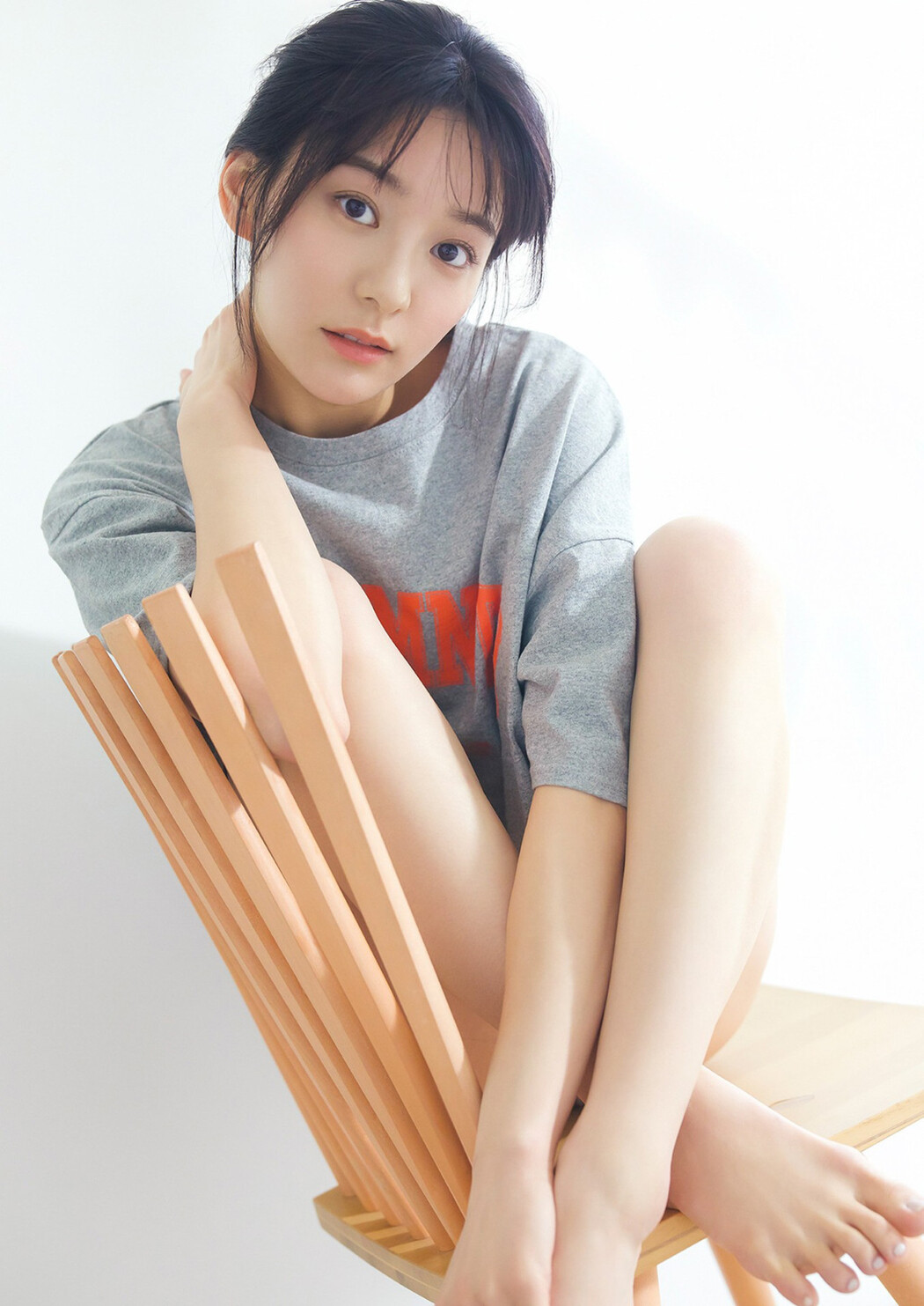 Momoko Arata 新田桃子, Young Jump 2023 No.13 (ヤングジャンプ 2023年13号)