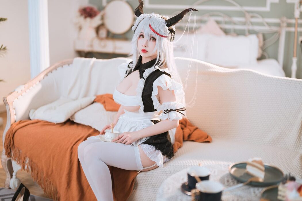 Coser@rioko凉凉子 – 妄想航线 港区的龙女仆