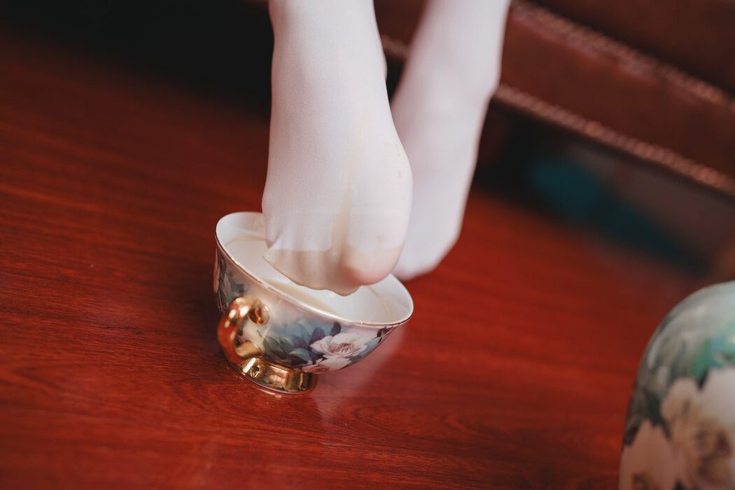 Coser@面饼仙儿 No.107 丝袜奶茶