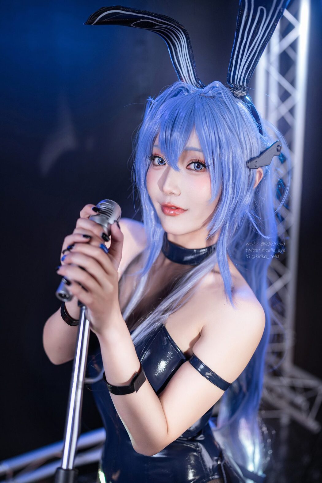 Coser@切切Celia – 花园兔女郎