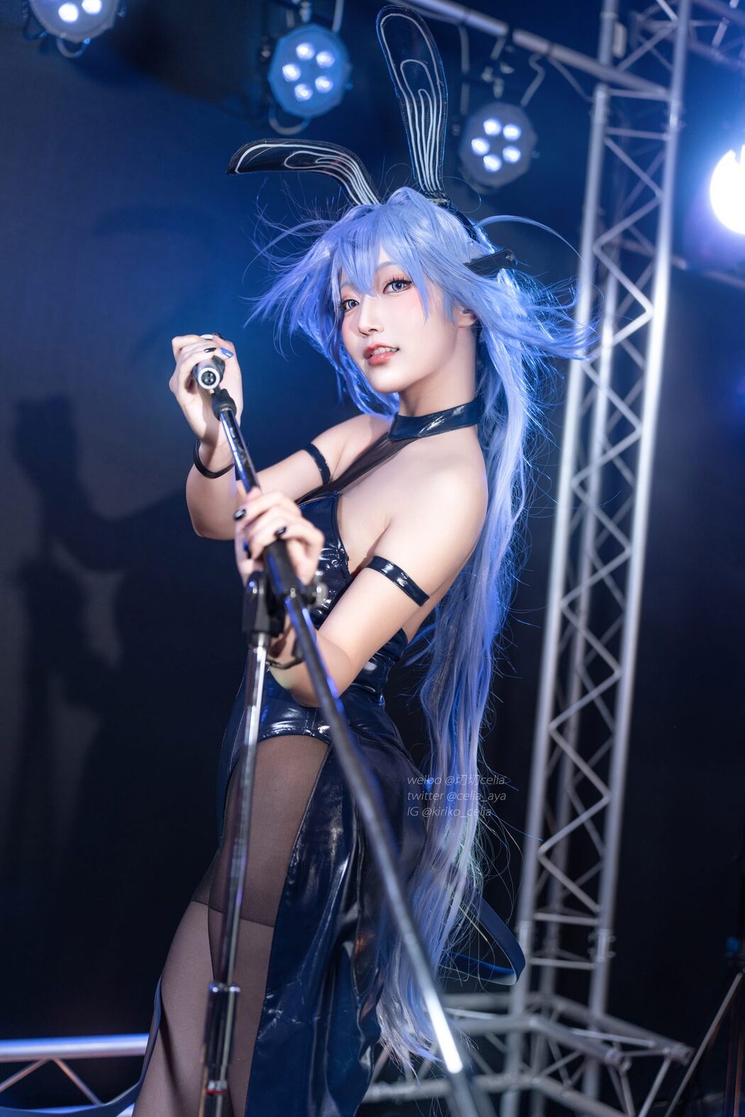 Coser@切切Celia – 花园兔女郎