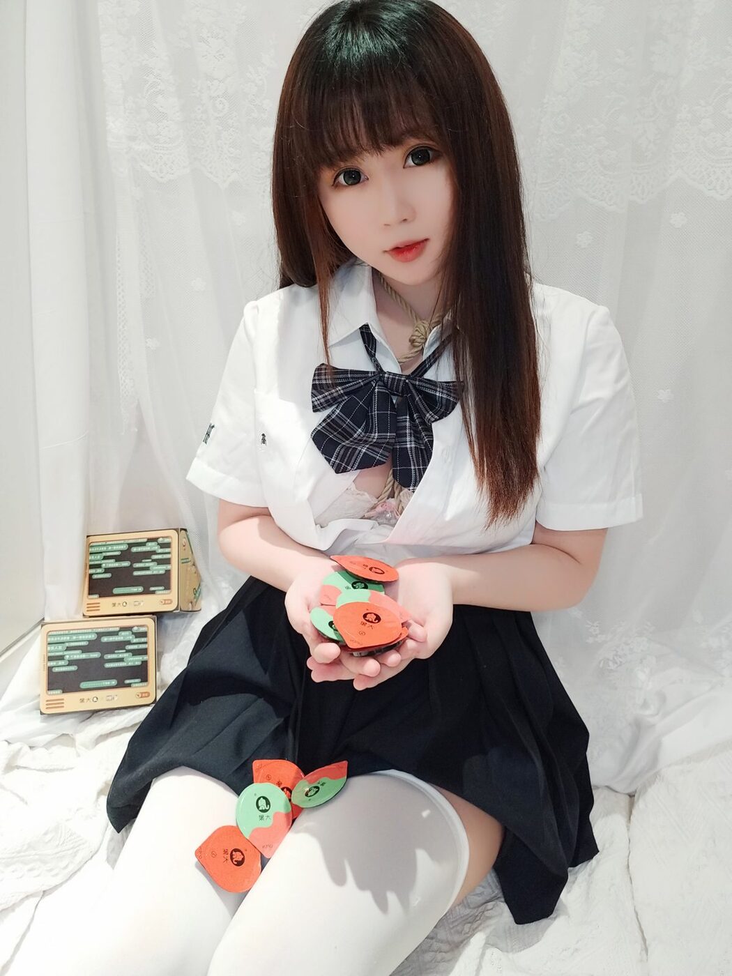 Coser@蜜桃少女是依酱呀 – JK捆绑