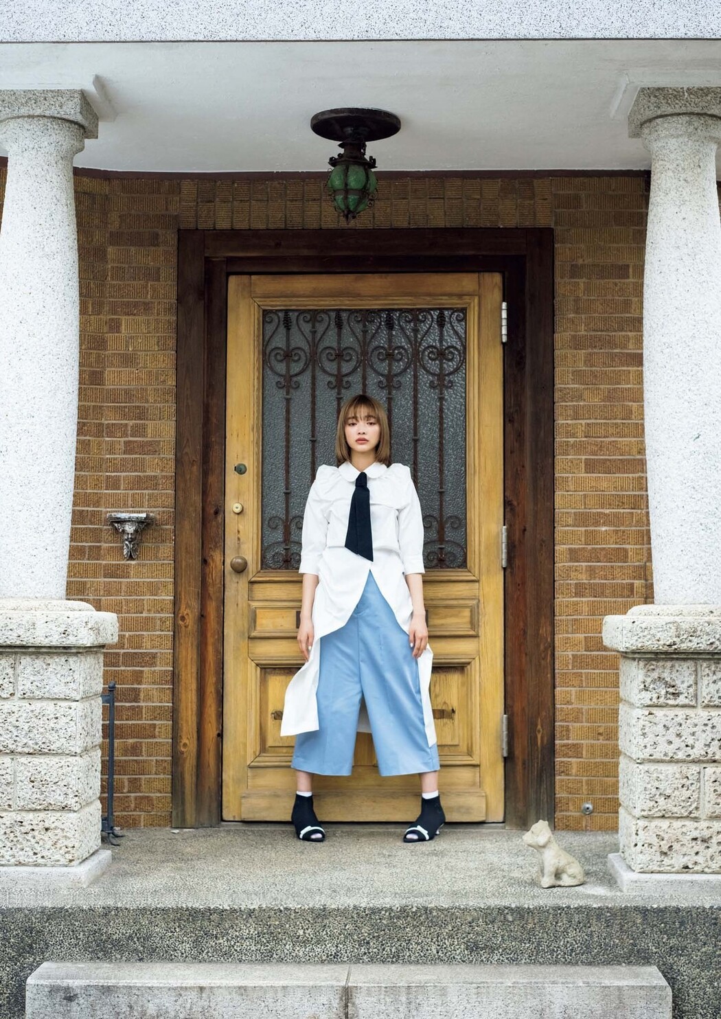 Ai Mikami 見上愛, Big Comic Spirits 2023 No.13 (ビッグコミックスピリッツ 2023年13号)