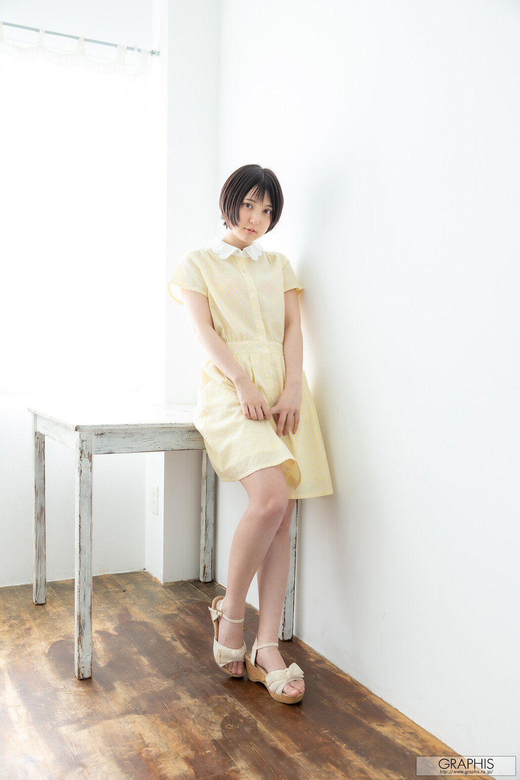 Alice Shinomiya 四宮ありす, [Graphis] First Gravure Vol.01 Cover Photo