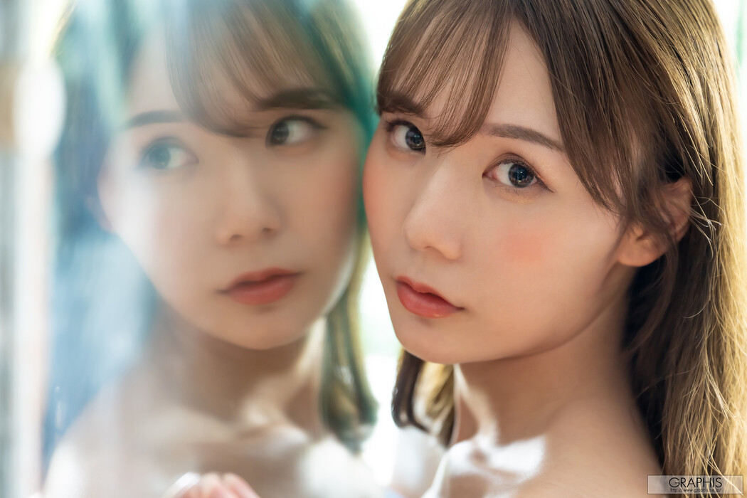 MIRU みる, [Graphis] Gals 「Brilliance」 Vol.06