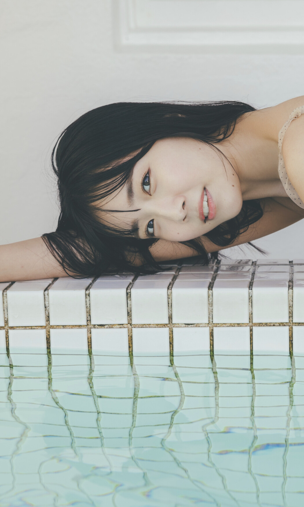 Amau Kisumi 天羽希純, 週プレ Photo Book 「絶好調」 Set.03