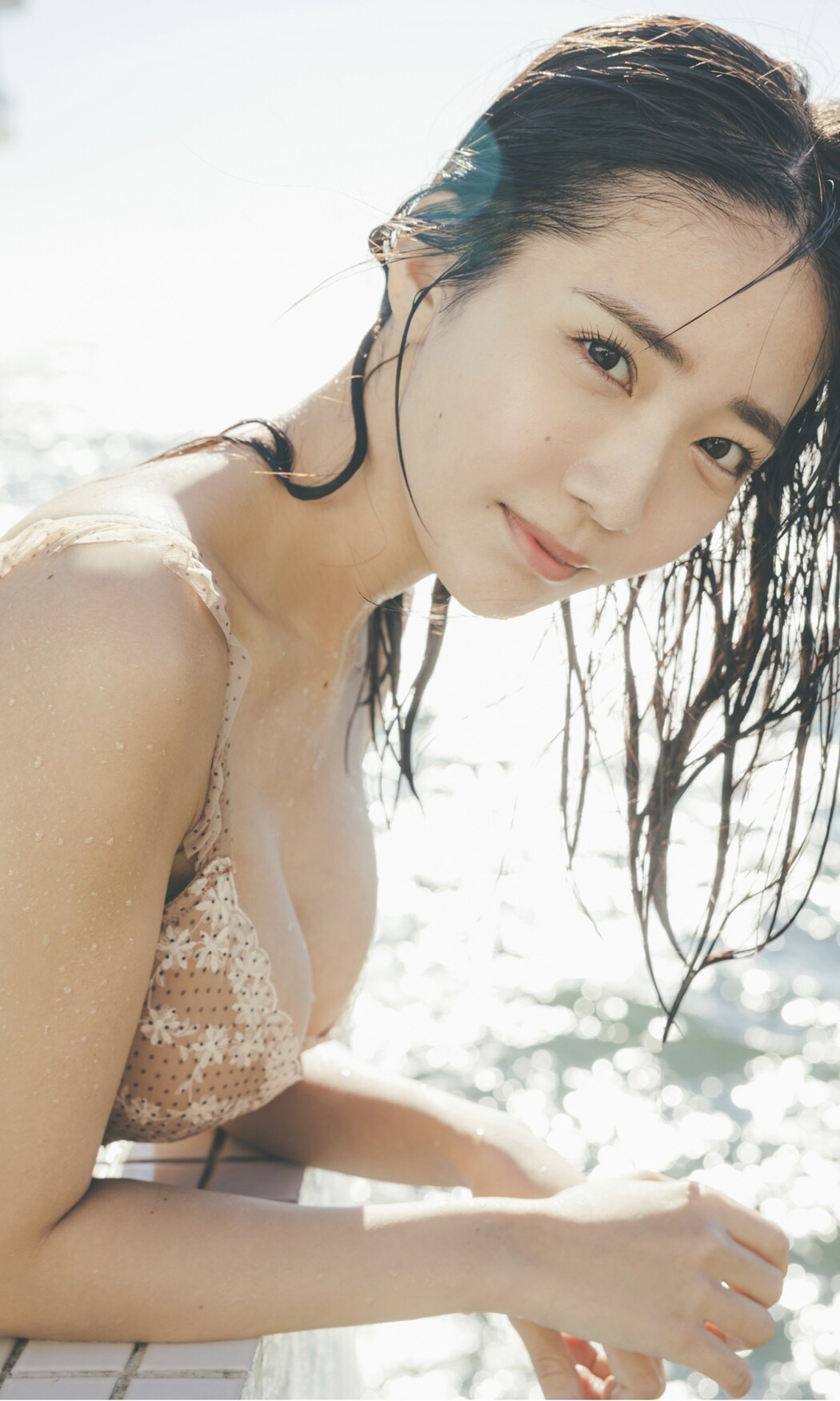 Amau Kisumi 天羽希純, 週プレ Photo Book 「絶好調」 Set.03