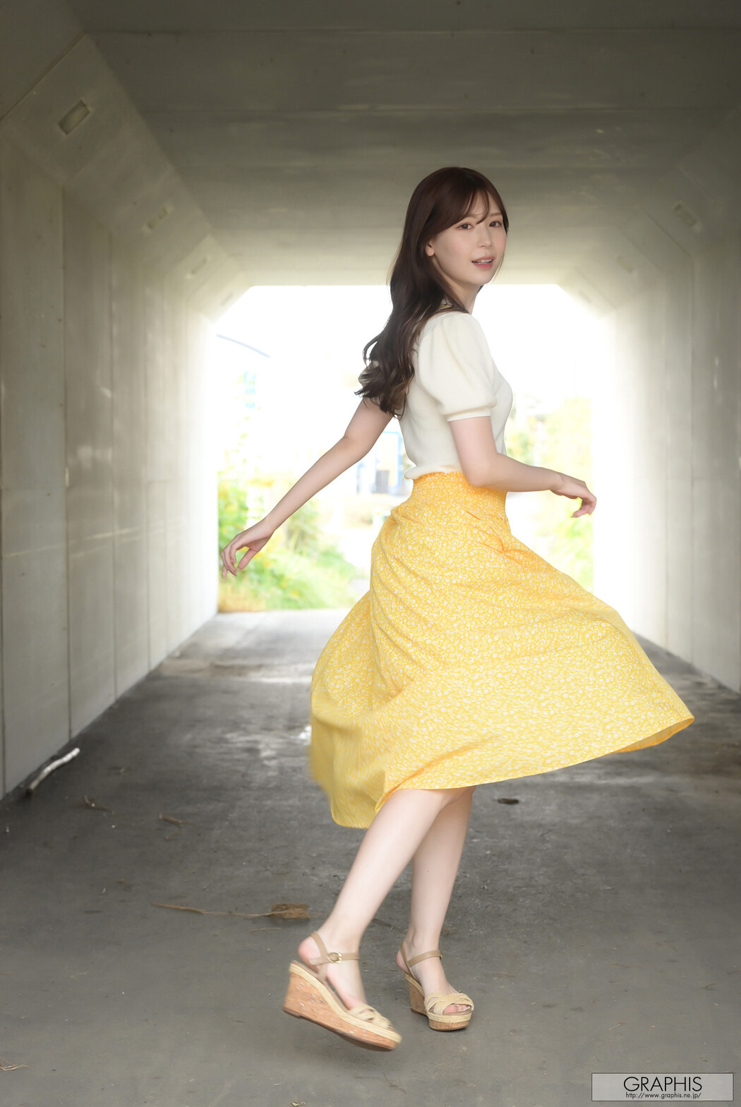 Akari Tsumugi 明里つむぎ, [Graphis] Gals 「Pure Heart!」 Vol.01